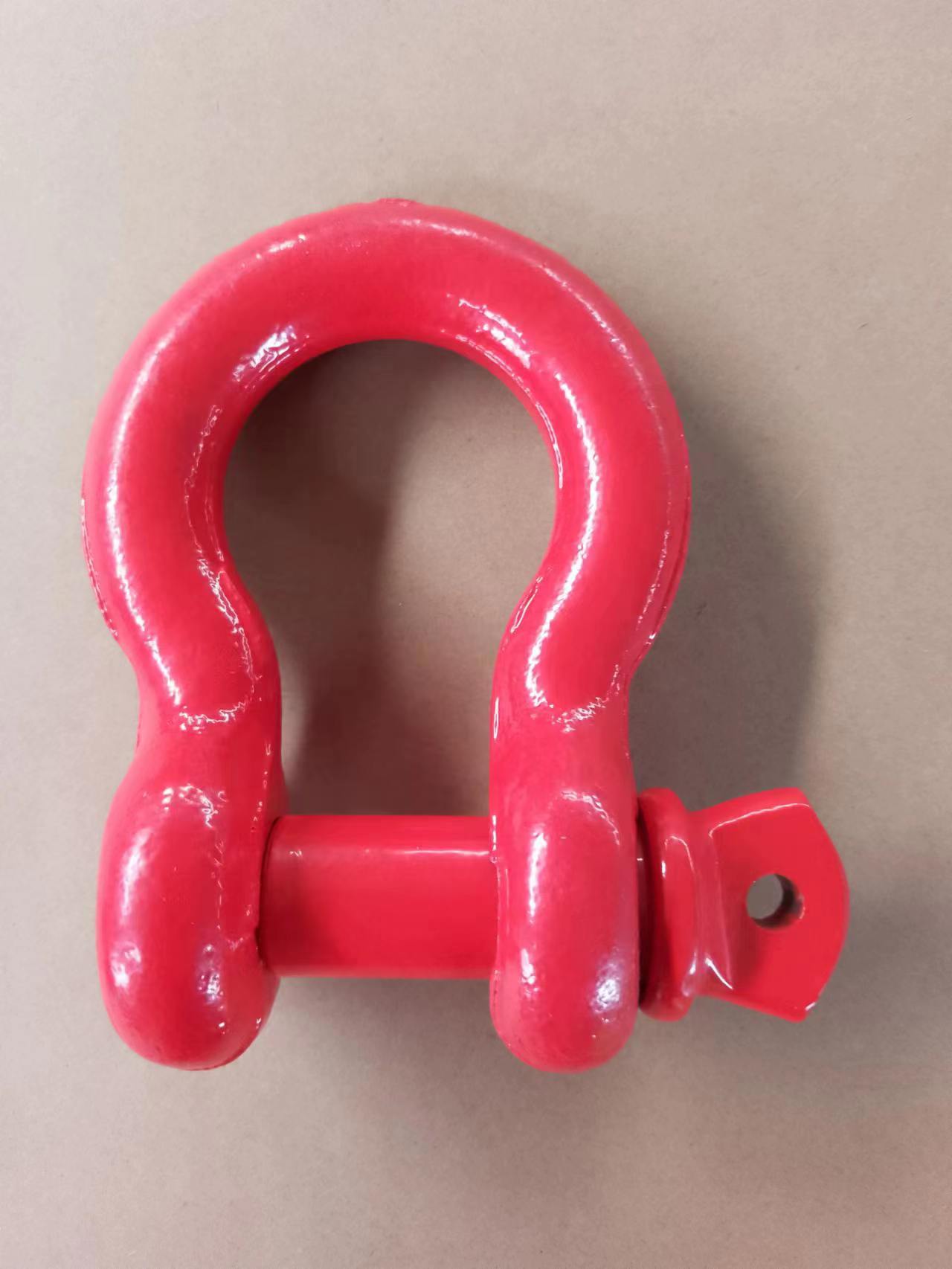 red shackle